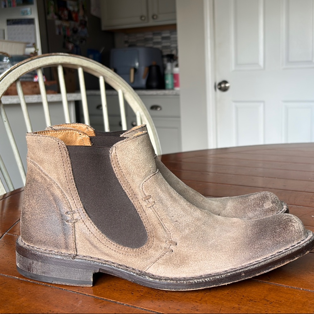 John Varvatos Brown Chelsea  Boots Sleek Distressed Design